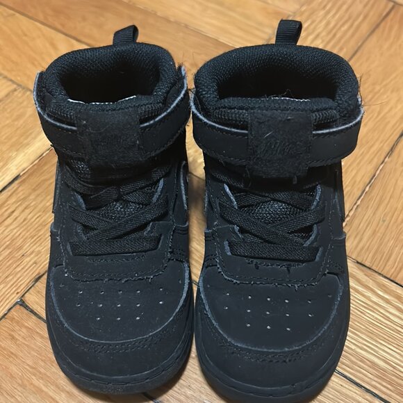 Nike Uptowns Size 8C - Picture 2 of 6